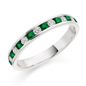 Emerald Ring - (EMDHET1310) - All Metals